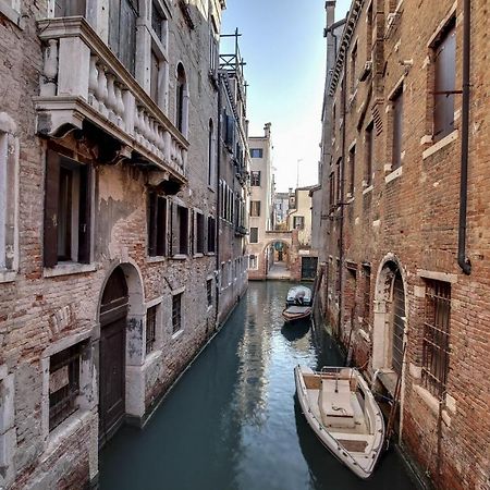 Canal View Suite In Rialto By Wonderful Italy Венеция Екстериор снимка