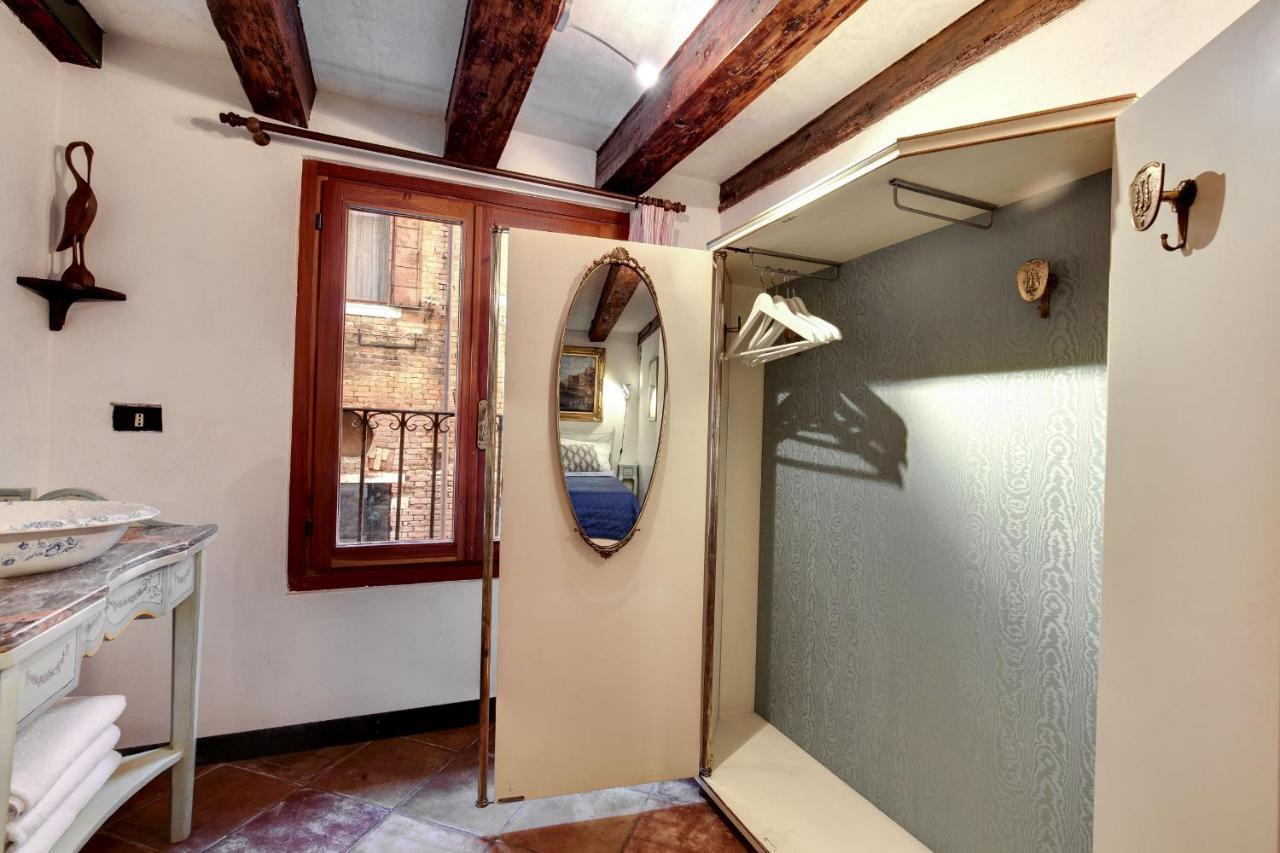 Canal View Suite In Rialto By Wonderful Italy Венеция Екстериор снимка