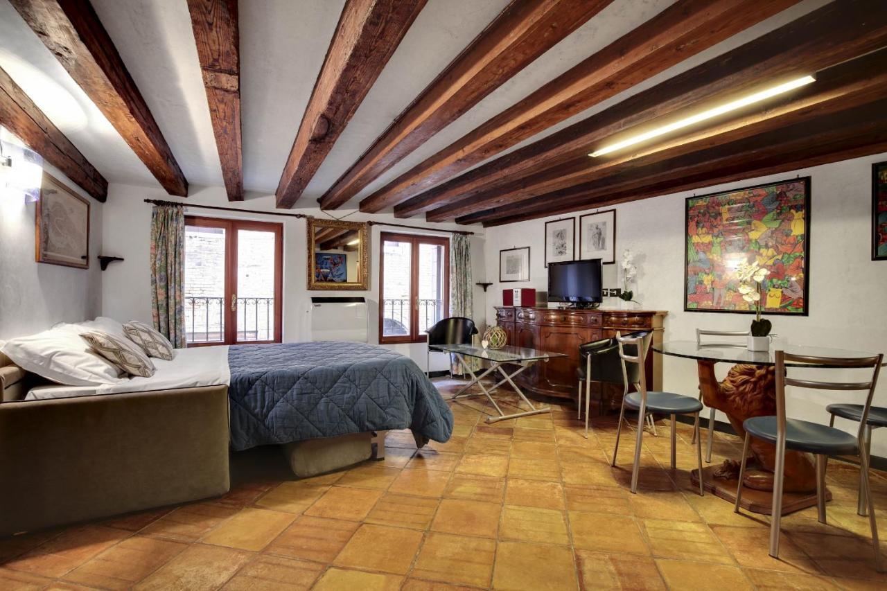 Canal View Suite In Rialto By Wonderful Italy Венеция Екстериор снимка